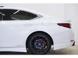 2020 Lexus ES 300h F Sport Sedan for sale, Japanese used car export - photo 16 of 80 | GULJI TRADERS
