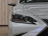 2020 Lexus ES ES300h Sedan for sale, Japanese used car export - photo 22 of 50 | GULJI TRADERS