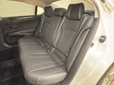 2020 Lexus ES ES300h Sedan for sale, Japanese used car export - photo 32 of 50 | GULJI TRADERS
