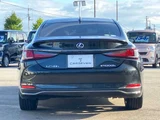 2020 Lexus ES F Sport Sedan for sale, Japanese used car export - photo 7 of 39 | GULJI TRADERS