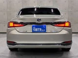 2020 Lexus ES 300h Sedan for sale, Japanese used car export - photo 13 of 69 | GULJI TRADERS