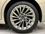 2020 Lexus ES 300h Sedan for sale, Japanese used car export - photo 16 of 69 | GULJI TRADERS