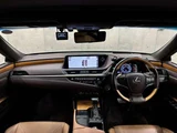 2020 Lexus ES 300h Sedan for sale, Japanese used car export - photo 20 of 69 | GULJI TRADERS