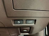 2020 Lexus ES 300h Sedan for sale, Japanese used car export - photo 33 of 69 | GULJI TRADERS