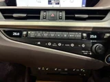 2020 Lexus ES 300h Sedan for sale, Japanese used car export - photo 40 of 69 | GULJI TRADERS