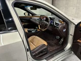 2020 Lexus ES 300h Sedan for sale, Japanese used car export - photo 50 of 69 | GULJI TRADERS