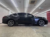 2020 Lexus ES ES300h Sedan for sale, Japanese used car export - photo 16 of 50 | GULJI TRADERS