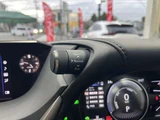 2020 Lexus ES 300h Sedan for sale, Japanese used car export - photo 54 of 80 | GULJI TRADERS