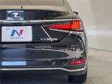 2020 Lexus ES ES300h Sedan for sale, Japanese used car export - photo 18 of 27 | GULJI TRADERS