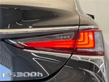 2020 Lexus ES ES300h Sedan for sale, Japanese used car export - photo 20 of 27 | GULJI TRADERS