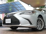 2020 Lexus ES ES300h Sedan for sale, Japanese used car export - photo 17 of 78 | GULJI TRADERS