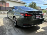 2020 Lexus ES 300h Sedan for sale, Japanese used car export - photo 7 of 22 | GULJI TRADERS