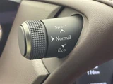 2020 Lexus ES 300h Sedan for sale, Japanese used car export - photo 9 of 24 | GULJI TRADERS