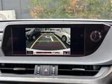 2020 Lexus ES 300h F Sport Sedan for sale, Japanese used car export - photo 9 of 24 | GULJI TRADERS