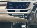 2020 Lexus ES 300h Sedan for sale, Japanese used car export - photo 9 of 24 | GULJI TRADERS