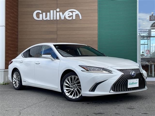 2020 Lexus ES 300h Sedan for sale, Japanese used car export - photo 1 of 24 | GULJI TRADERS