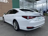 2020 Lexus ES 300h Sedan for sale, Japanese used car export - photo 2 of 24 | GULJI TRADERS