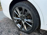 2020 Lexus ES ES300h F Sport Sedan for sale, Japanese used car export - photo 4 of 10 | GULJI TRADERS