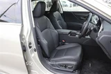 2020 Lexus ES ES300h Sedan for sale, Japanese used car export - photo 15 of 30 | GULJI TRADERS