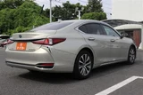 2020 Lexus ES ES300h Sedan for sale, Japanese used car export - photo 22 of 30 | GULJI TRADERS