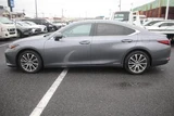 2020 Lexus ES ES300h Sedan for sale, Japanese used car export - photo 7 of 30 | GULJI TRADERS