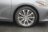 2020 Lexus ES ES300h Sedan for sale, Japanese used car export - photo 10 of 30 | GULJI TRADERS