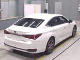 2020 Lexus ES ES300h Sedan for sale, Japanese used car export - photo 2 of 13 | GULJI TRADERS