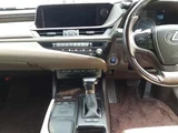 2020 Lexus ES ES300h Sedan for sale, Japanese used car export - photo 9 of 13 | GULJI TRADERS