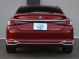 2020 Lexus ES ES300h Sedan for sale, Japanese used car export - photo 2 of 9 | GULJI TRADERS