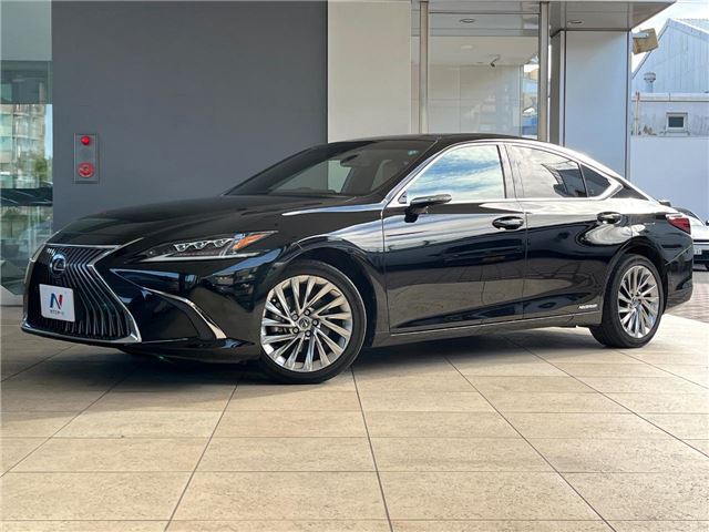 2021 Lexus ES ES300h Sedan for sale, Japanese used car export - photo 1 of 30 | GULJI TRADERS