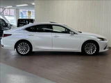 2021 Lexus ES ES300h Sedan for sale, Japanese used car export - photo 8 of 50 | GULJI TRADERS