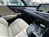 2021 Lexus ES 300h Sedan for sale, Japanese used car export - photo 14 of 24 | GULJI TRADERS