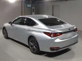 2021 Lexus ES ES300h F Sport Sedan for sale, Japanese used car export - photo 4 of 10 | GULJI TRADERS