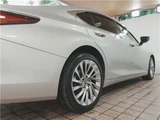 2022 Lexus ES ES300h Sedan for sale, Japanese used car export - photo 60 of 72 | GULJI TRADERS