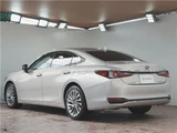 2022 Lexus ES ES300h Sedan for sale, Japanese used car export - photo 70 of 72 | GULJI TRADERS