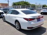 2022 Lexus ES 300h Sedan for sale, Japanese used car export - photo 9 of 79 | GULJI TRADERS