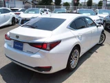2022 Lexus ES 300h Sedan for sale, Japanese used car export - photo 35 of 79 | GULJI TRADERS