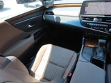 2022 Lexus ES 300h Sedan for sale, Japanese used car export - photo 53 of 79 | GULJI TRADERS