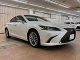 2022 Lexus ES ES300h Sedan for sale, Japanese used car export - photo 15 of 50 | GULJI TRADERS