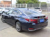 2023 Lexus ES 300h Sedan for sale, Japanese used car export - photo 9 of 79 | GULJI TRADERS