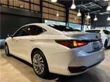 2023 Lexus ES ES300HVER-L Sedan for sale, Japanese used car export - photo 2 of 80 | GULJI TRADERS