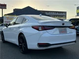 2023 Lexus ES 300h F Sport Sedan for sale, Japanese used car export - photo 54 of 74 | GULJI TRADERS