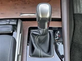 2018 Lexus GS 300h Sedan for sale, Japanese used car export - photo 16 of 24 | GULJI TRADERS
