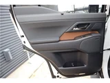 2025 Lexus GX 550 4WD Sedan for sale, Japanese used car export - photo 31 of 74 | GULJI TRADERS