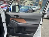 2025 Lexus GX 550 4WD Sedan for sale, Japanese used car export - photo 32 of 75 | GULJI TRADERS