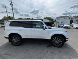 2025 Lexus GX 550 4WD Sedan for sale, Japanese used car export - photo 37 of 75 | GULJI TRADERS