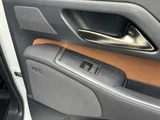 2025 Lexus GX 550 4WD Sedan for sale, Japanese used car export - photo 48 of 75 | GULJI TRADERS