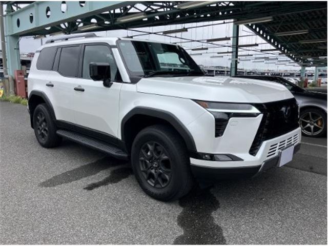 2025 Lexus GX Sedan for sale, Japanese used car export - photo 1 of 11 | GULJI TRADERS