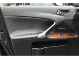 2009 Lexus IS IS250 Sedan for sale, Japanese used car export - photo 37 of 54 | GULJI TRADERS