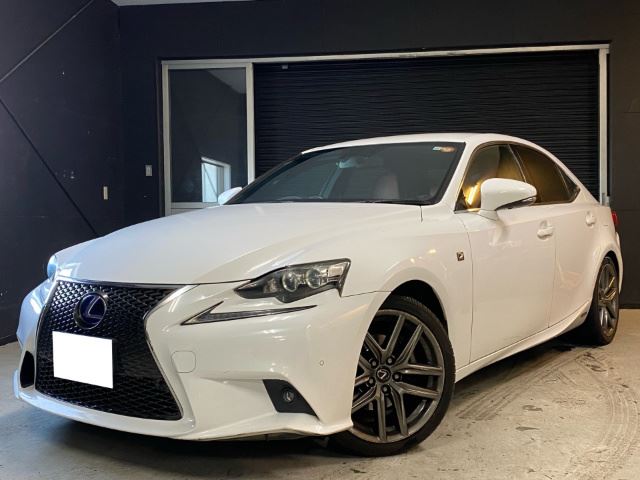 2013 Lexus IS 300h - photo 1 2013 Lexus IS 300h Sedan for sale, Japanese used car export - photo 1 of 26 | GULJI TRADERS
